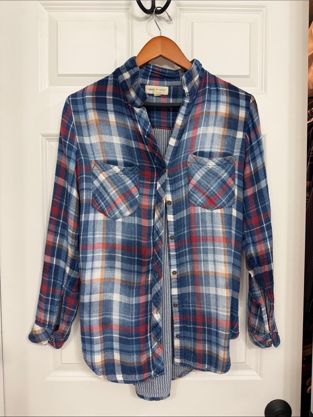 cloth & stone Blue Plaid Button-Front women’s Shirt